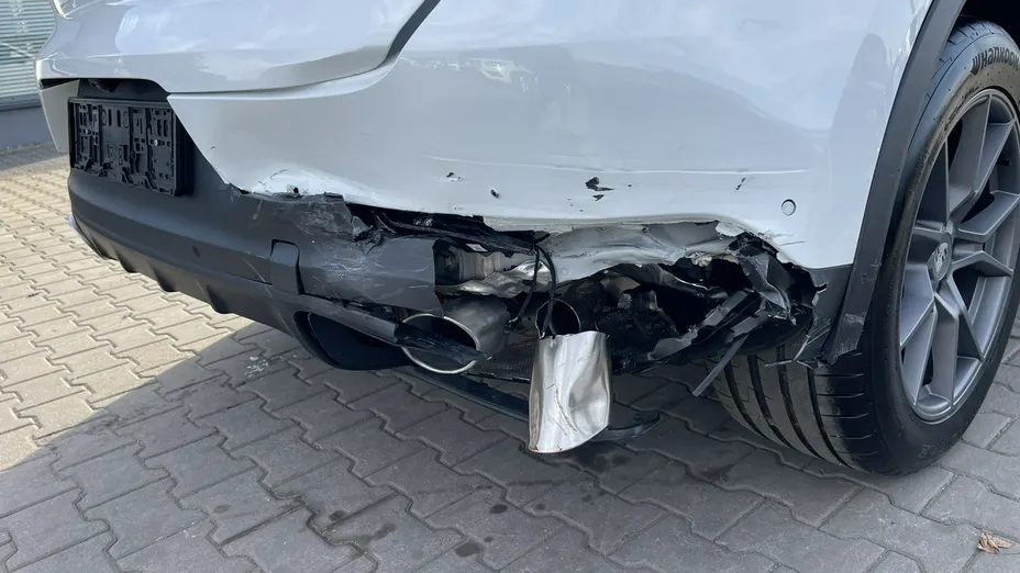 PORSCHE Cayenne -