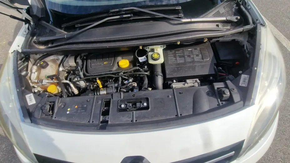RENAULT Grand Scenic -