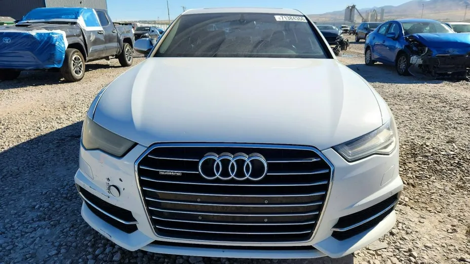 AUDI A6 -