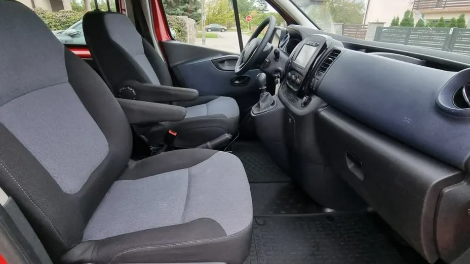 OPEL Vivaro -
