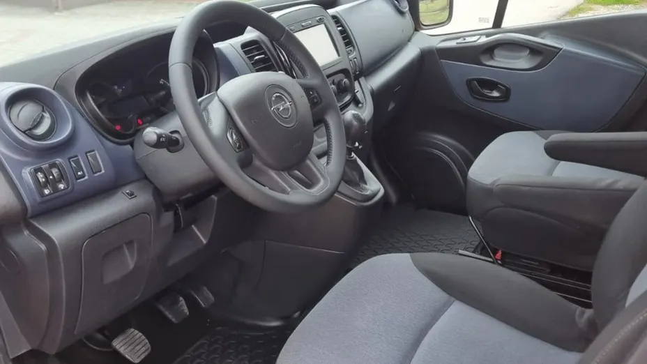 OPEL Vivaro -