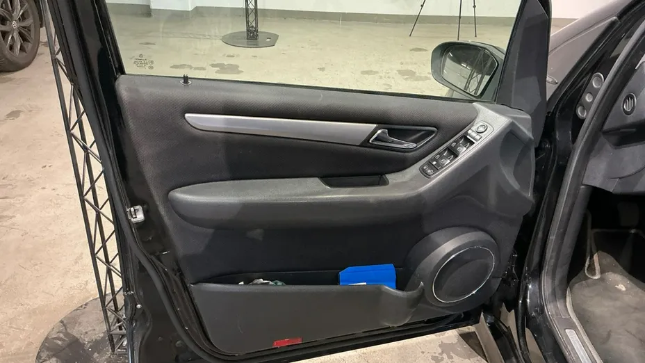 MERCEDES-BENZ B Klasa -