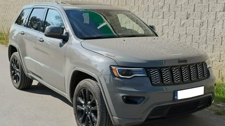 JEEP Grand Cherokee -