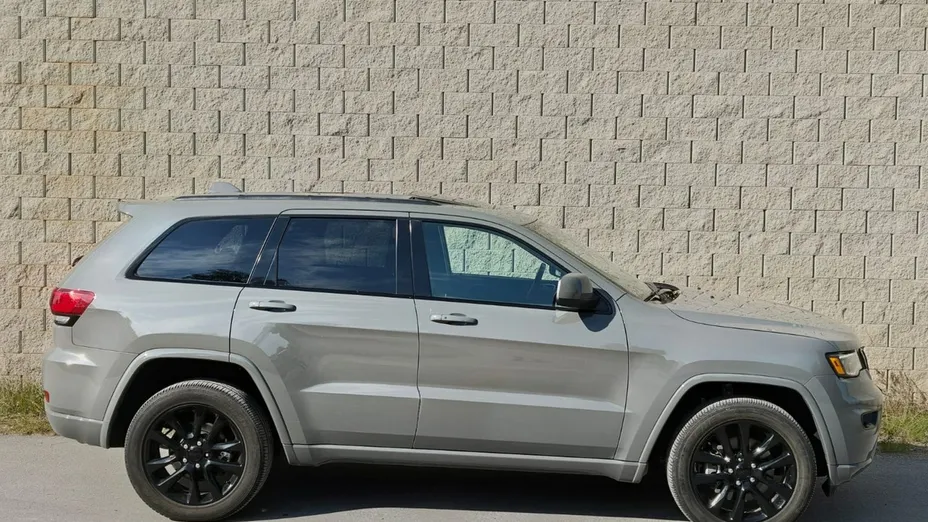 JEEP Grand Cherokee -