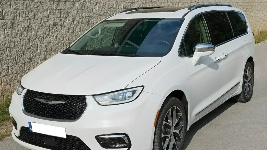 CHRYSLER Pacifica -