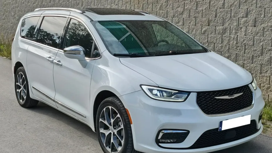 CHRYSLER Pacifica -