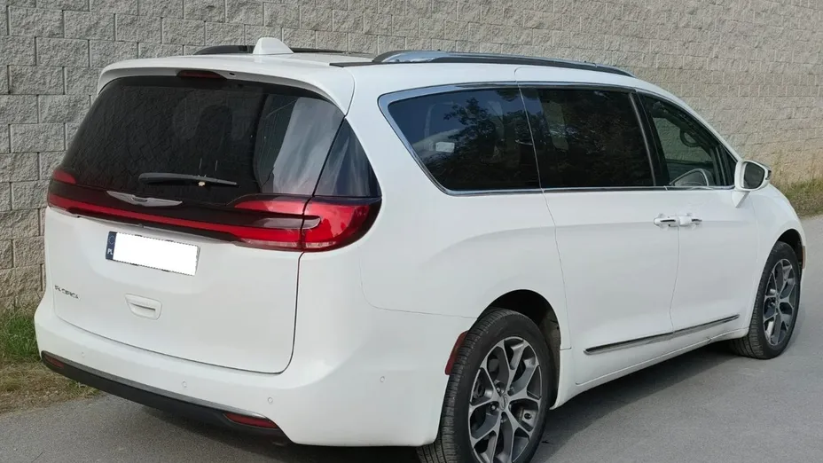CHRYSLER Pacifica -