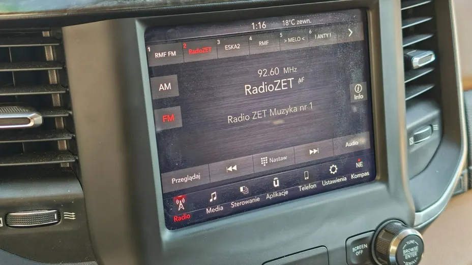 RAM 1500 -