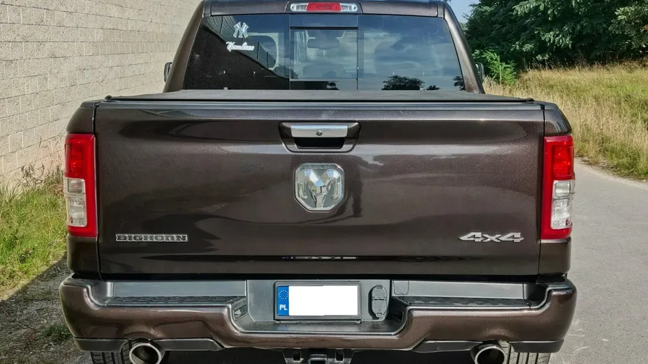 RAM 1500 -
