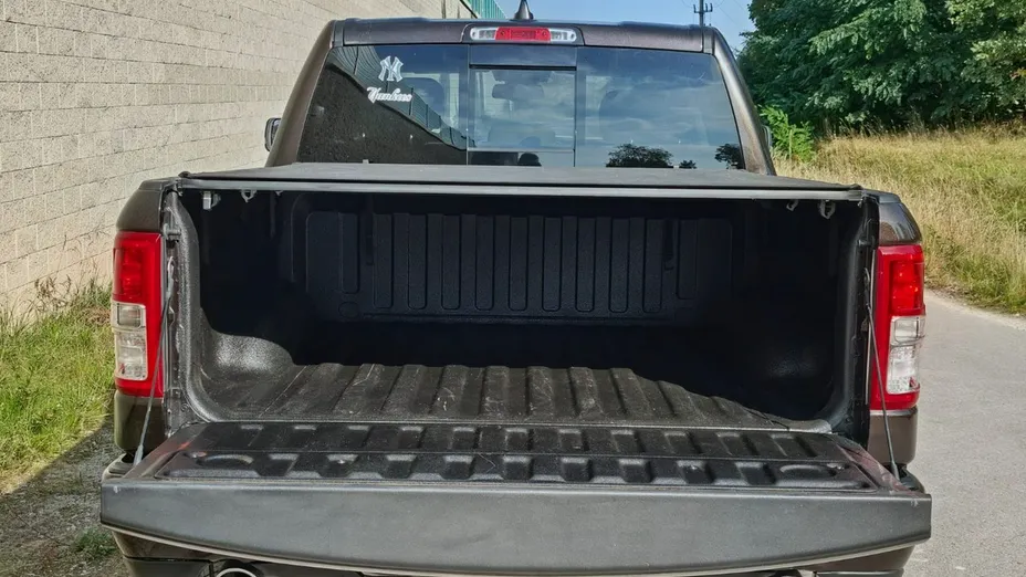 RAM 1500 -