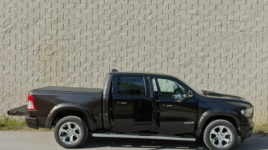 RAM 1500 -