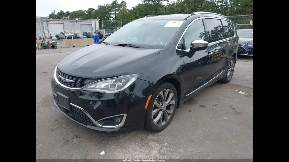 CHRYSLER Pacifica -