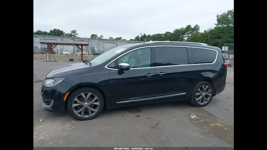 CHRYSLER Pacifica -