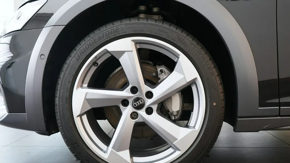 AUDI A6 Allroad -