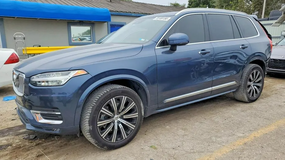 VOLVO XC90 -