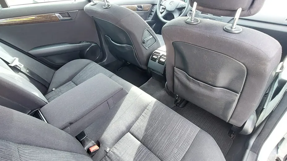 MERCEDES-BENZ C Klasa -