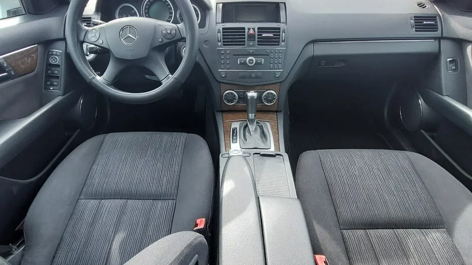 MERCEDES-BENZ C Klasa -