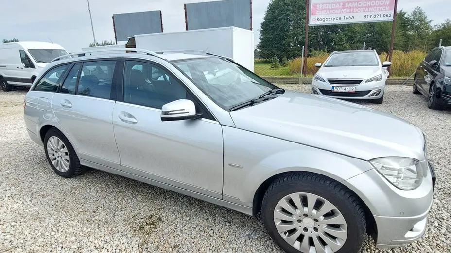 MERCEDES-BENZ C Klasa -