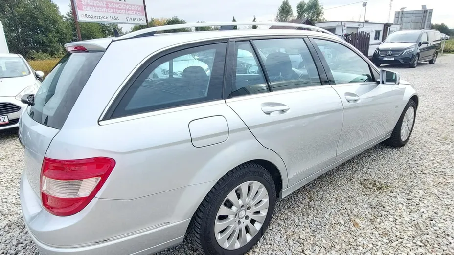 MERCEDES-BENZ C Klasa -
