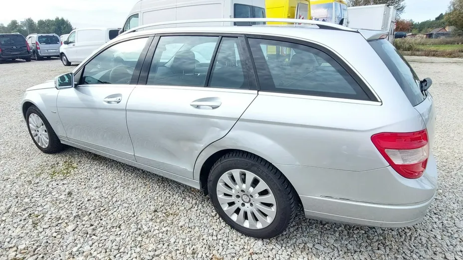 MERCEDES-BENZ C Klasa -