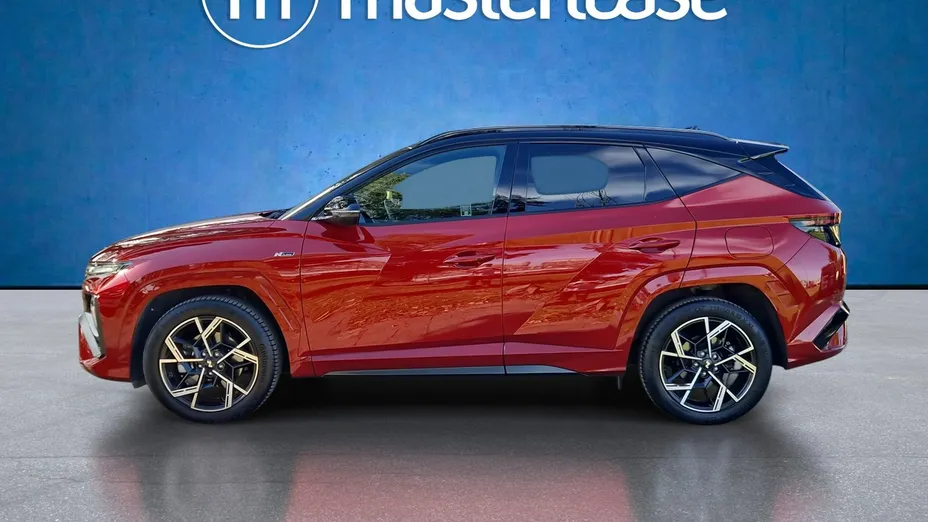 HYUNDAI Tucson -