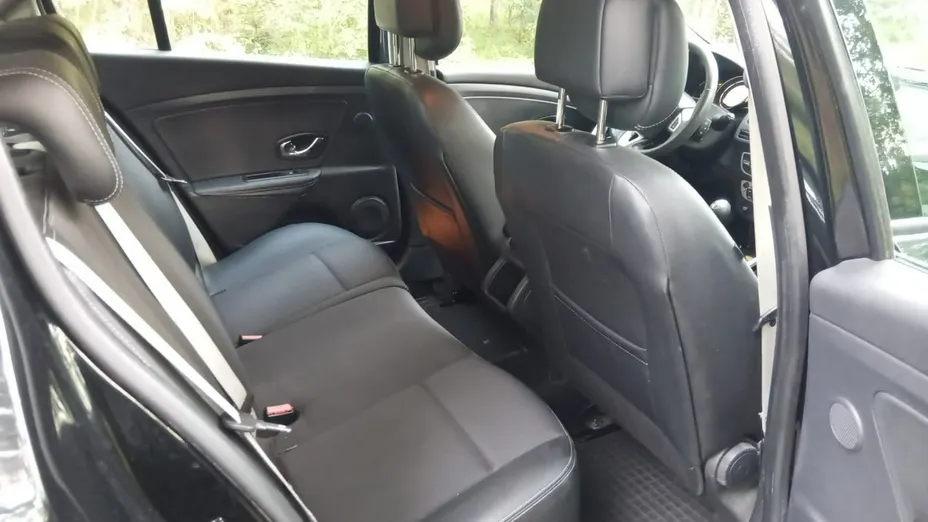 RENAULT Megane -
