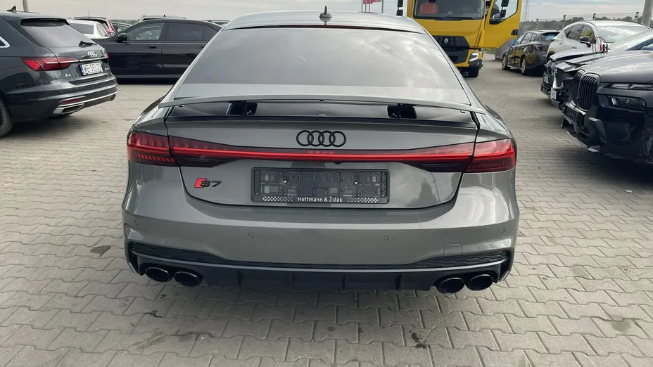 AUDI S7 Sportback -