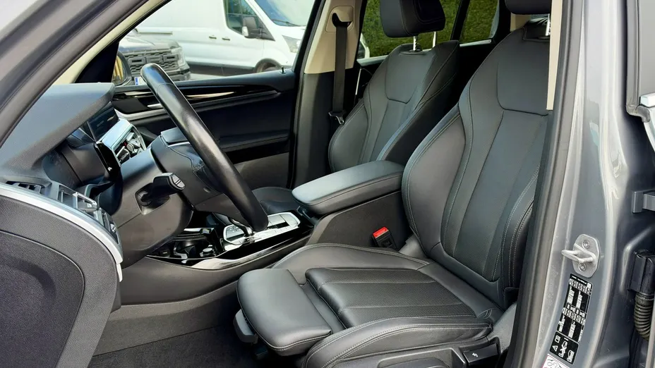 BMW X3 -