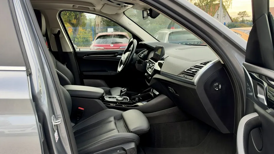 BMW X3 -