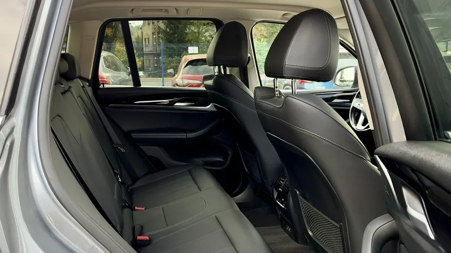 BMW X3 -
