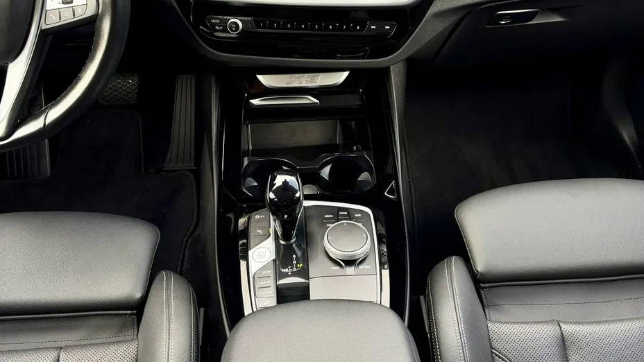 BMW X3 -