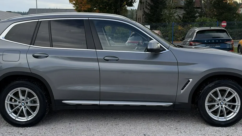 BMW X3 -