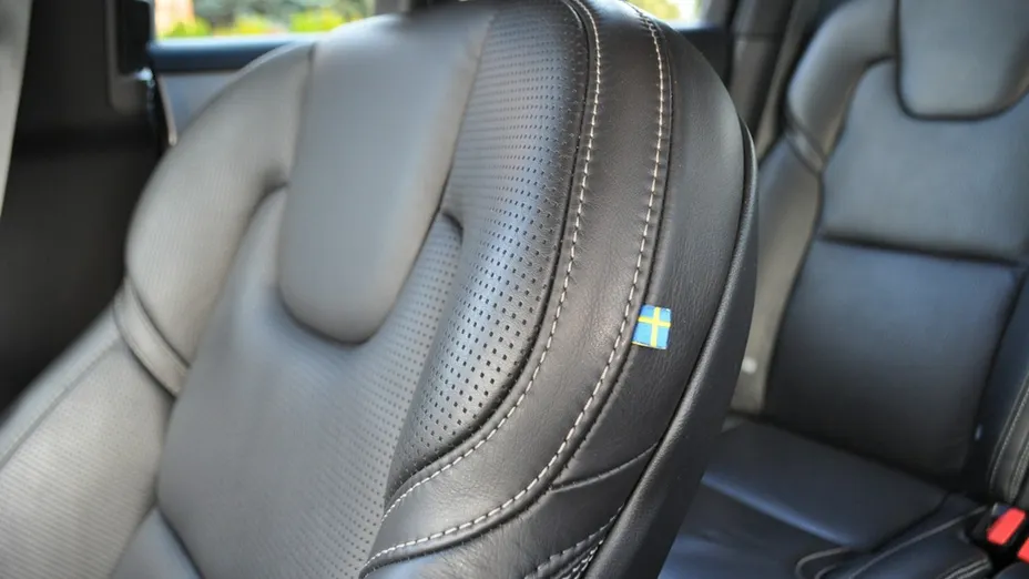 VOLVO XC90 -