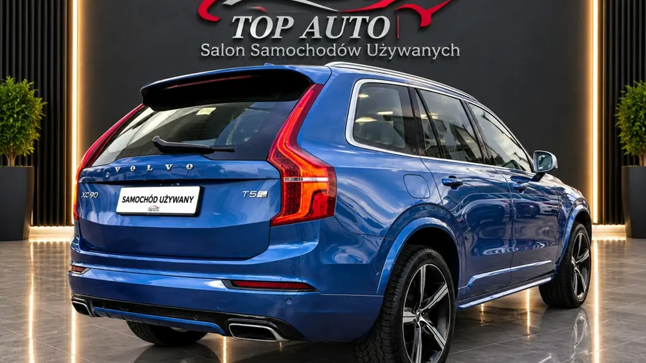 VOLVO XC90 -