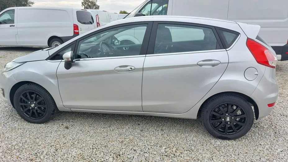 FORD Fiesta -
