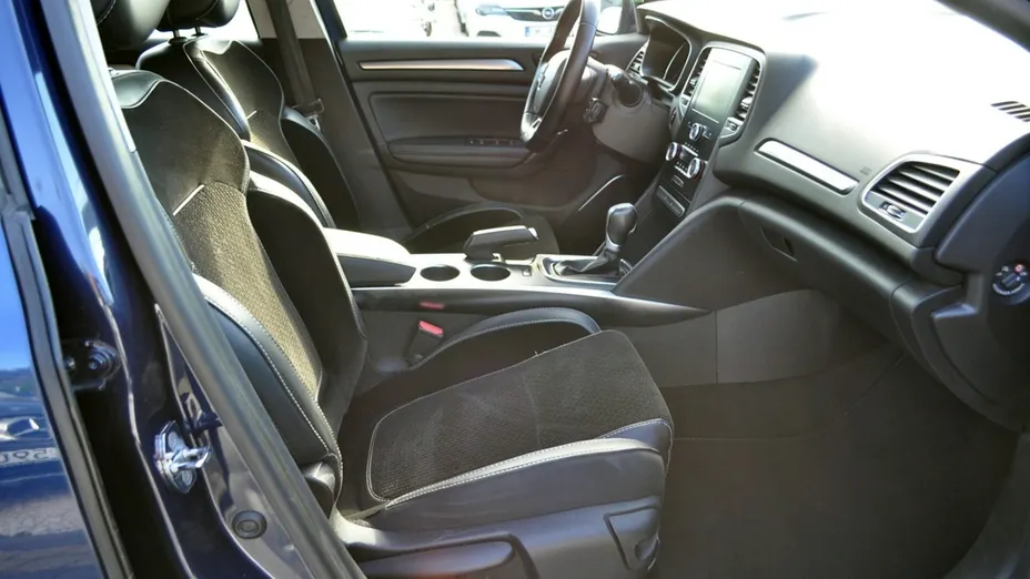 RENAULT Megane -