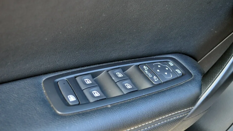 RENAULT Megane -