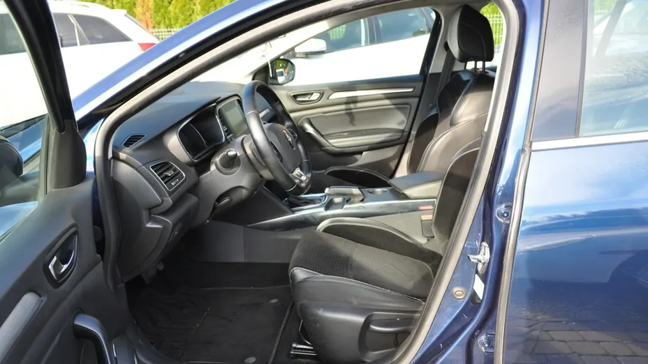 RENAULT Megane -
