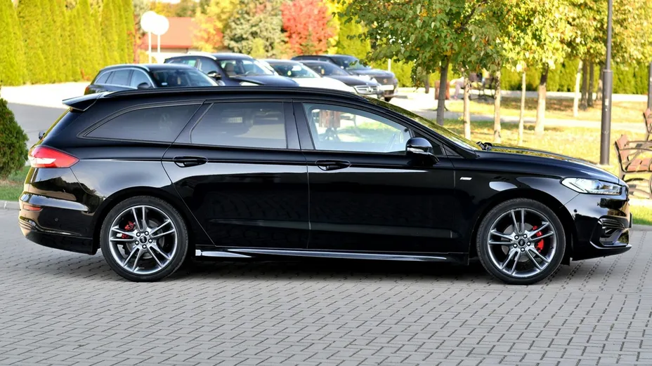 FORD Mondeo -