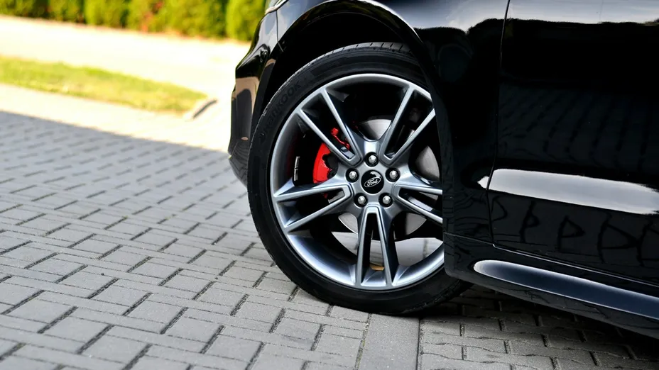 FORD Mondeo -