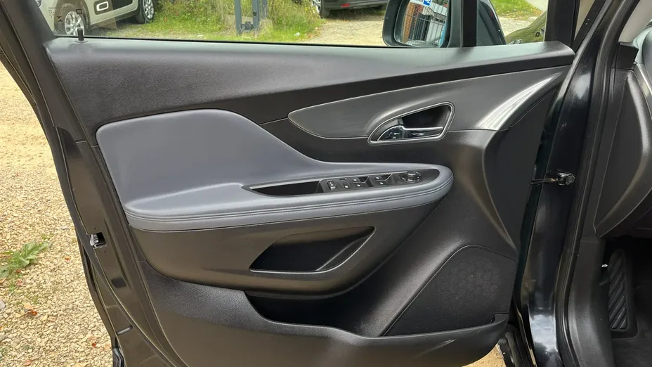 OPEL Mokka -