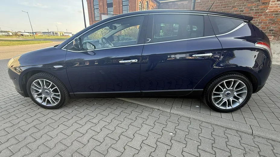 LANCIA Delta -