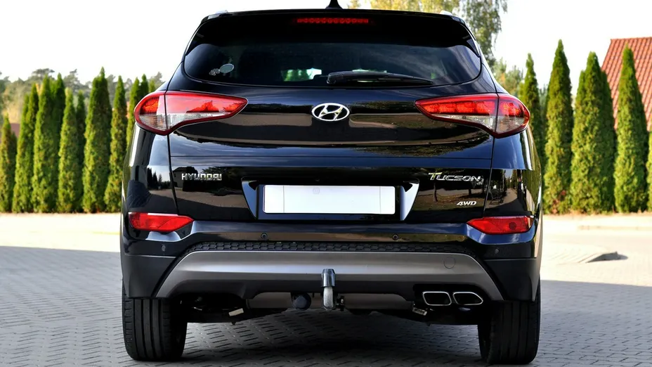 HYUNDAI Tucson -