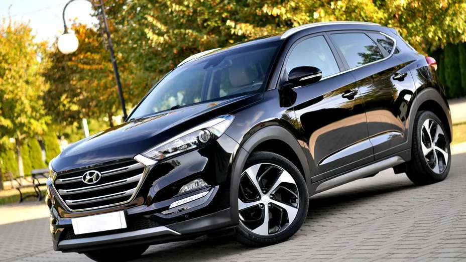 HYUNDAI Tucson -