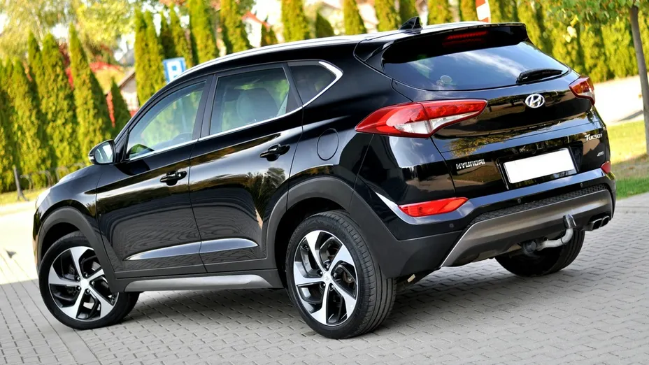 HYUNDAI Tucson -