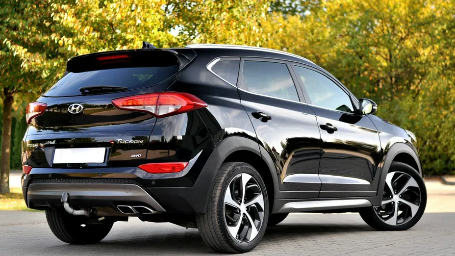 HYUNDAI Tucson -