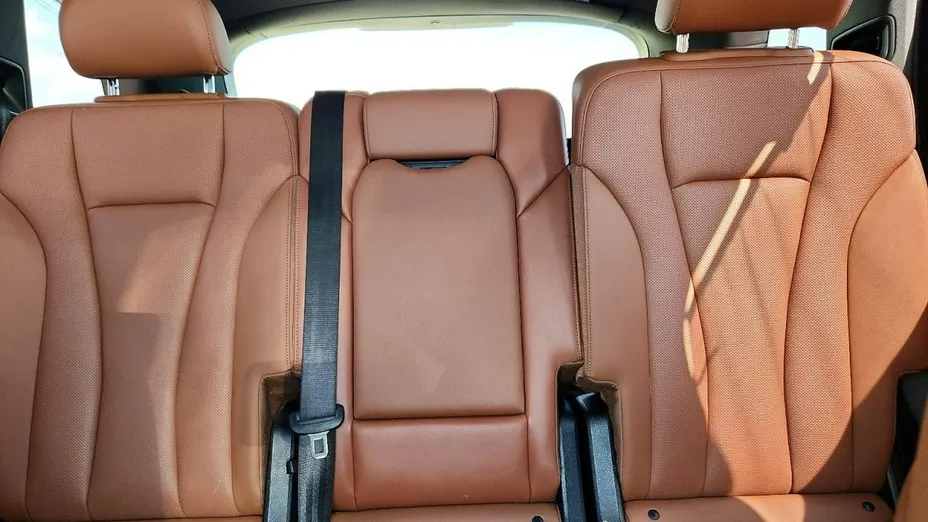 AUDI Q7 -