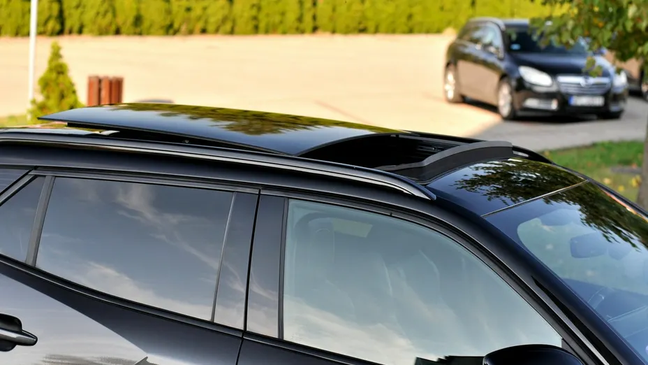PEUGEOT 2008 -