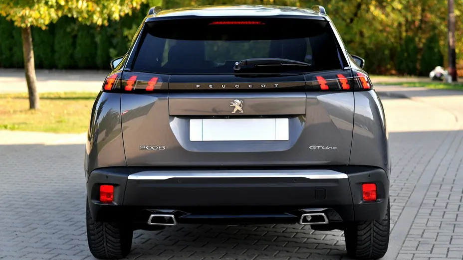 PEUGEOT 2008 -