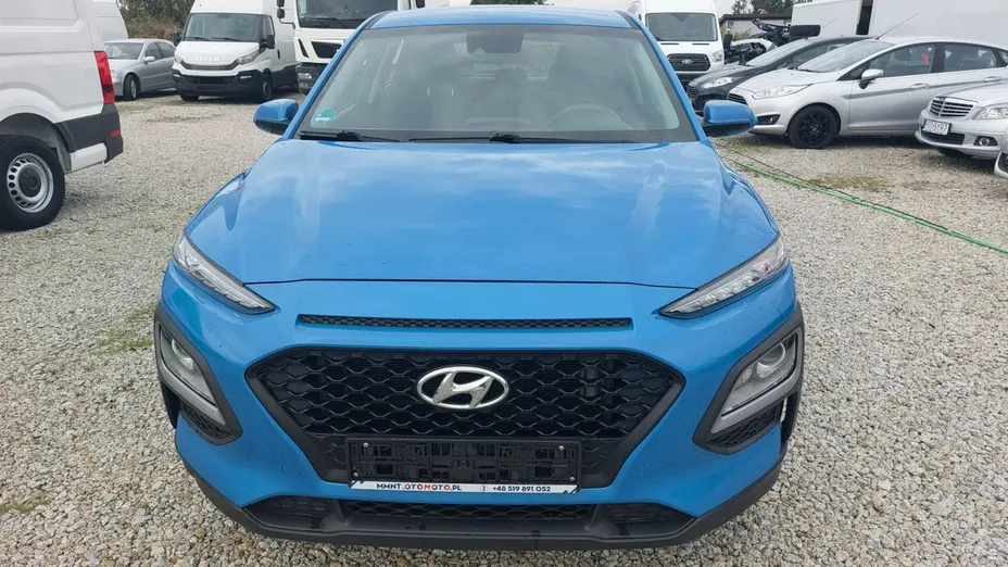 HYUNDAI Kona -